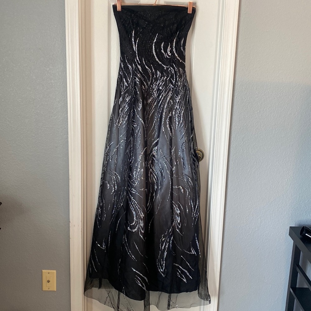 NV Couture Prom Dress